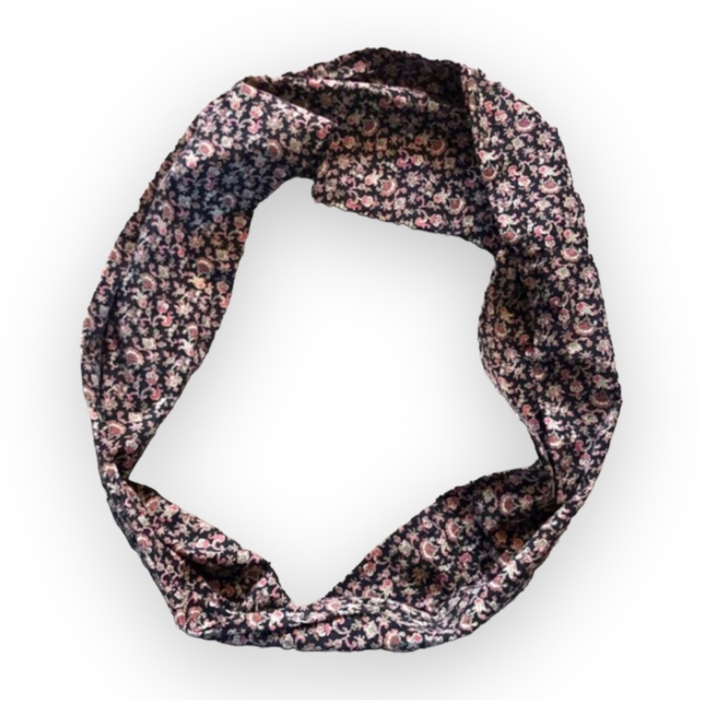 Black & Pink Paisley Infinity Scarf